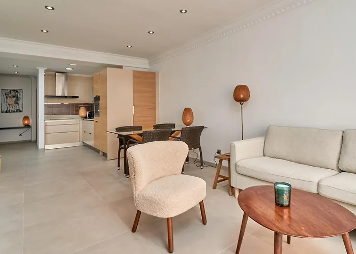 Apartment 1St Line Burriana Nerja