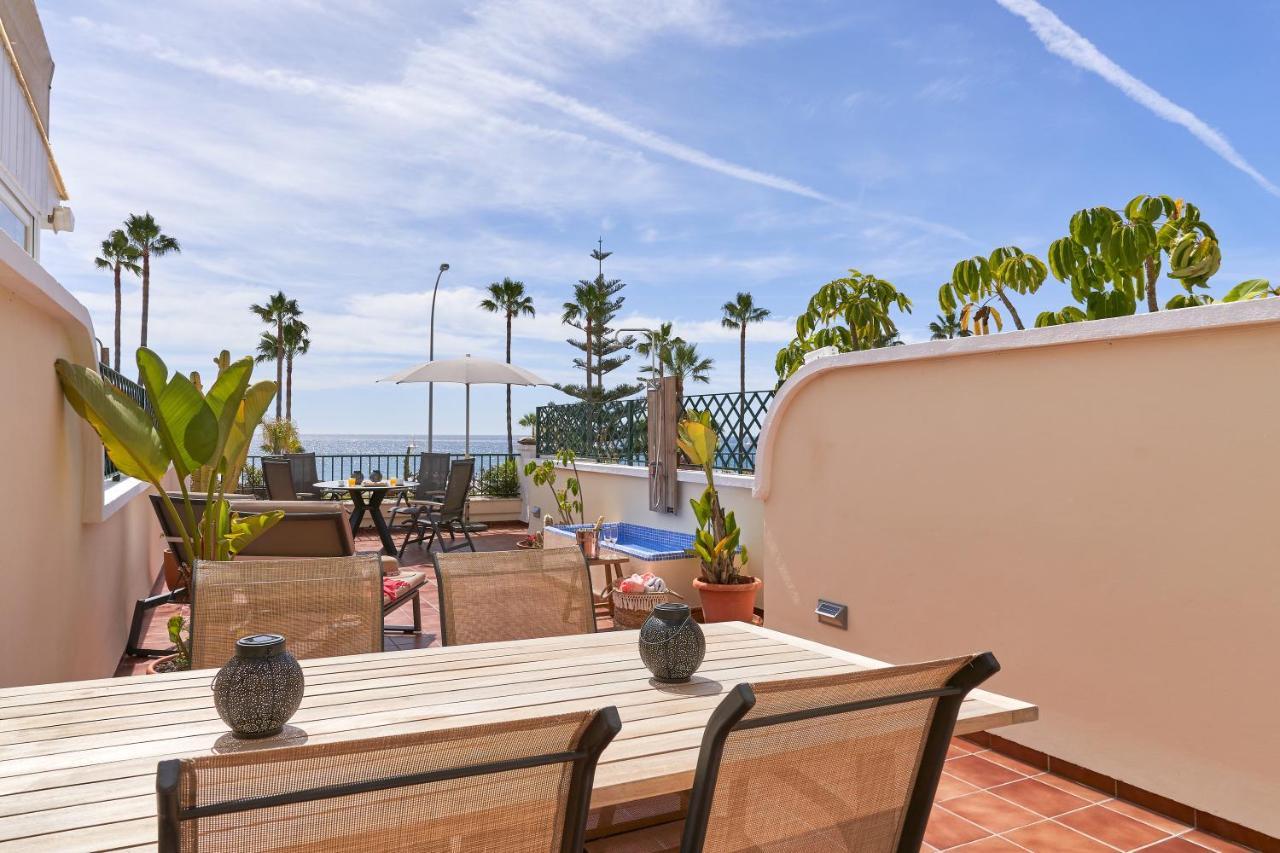 1st Line Burriana Apartament Nerja