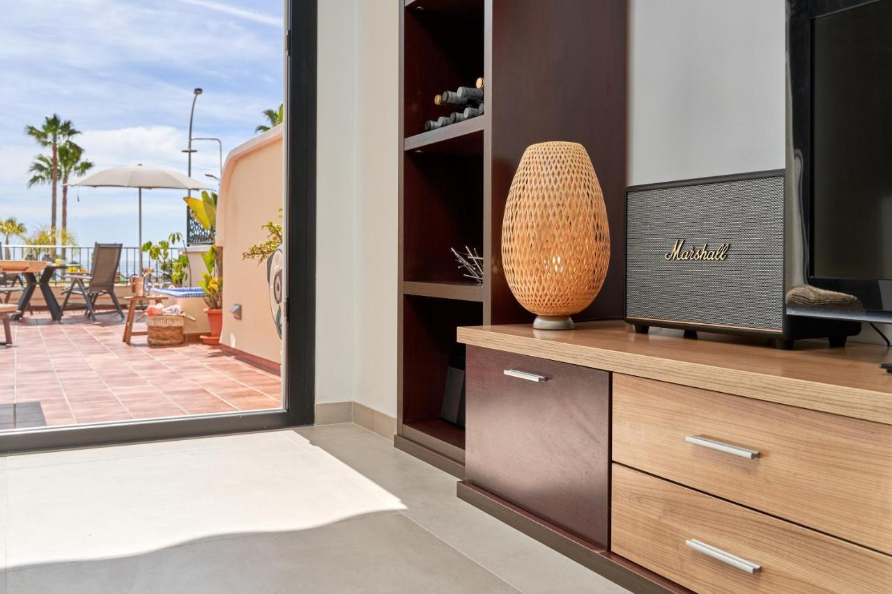 1st Line Burriana Apartament Nerja
